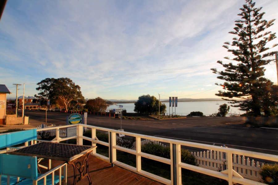 Freycinet Waters Bed and Breakfast Swansea Exteriör bild